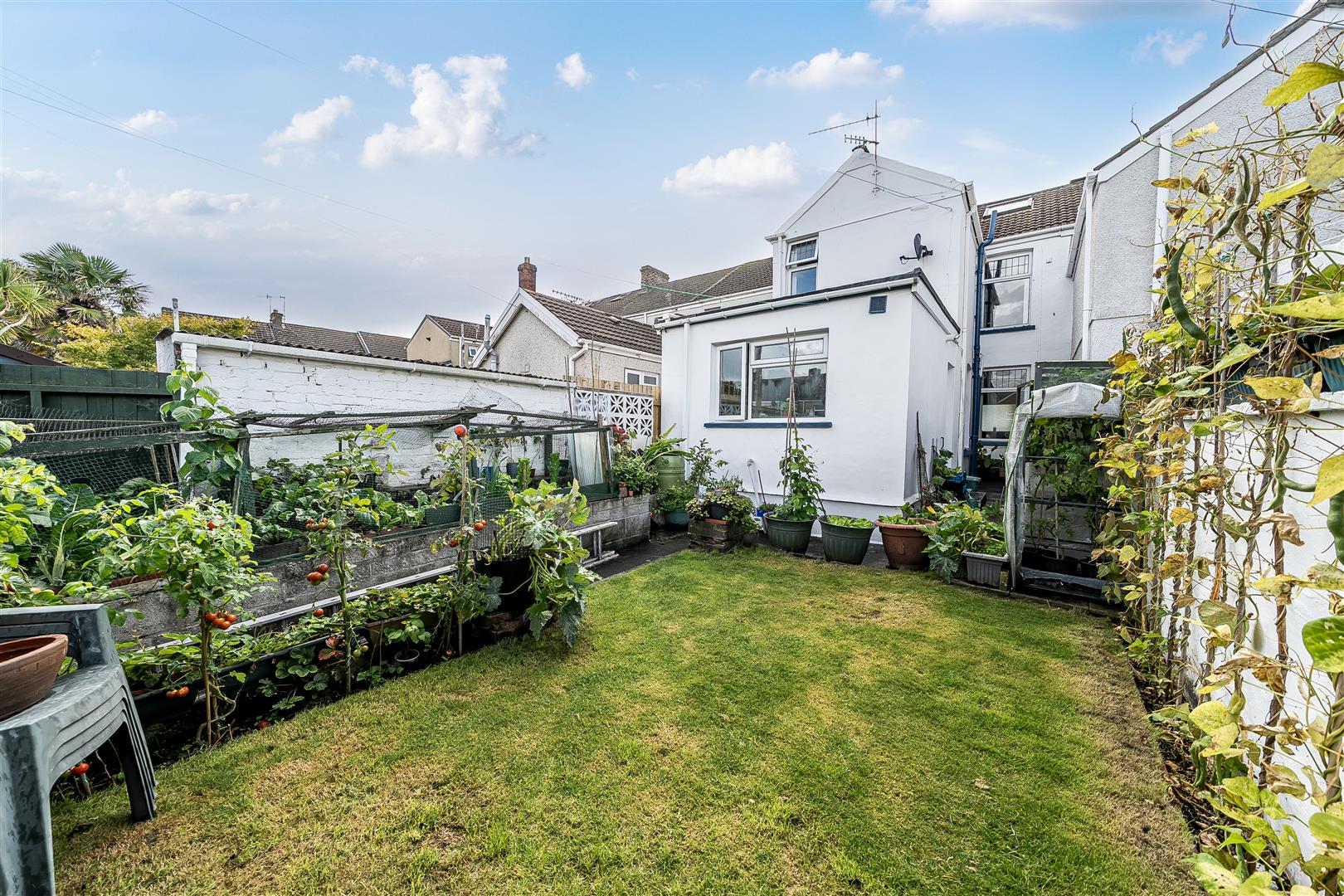 Lakefield Place, Llanelli, SA15 2TY